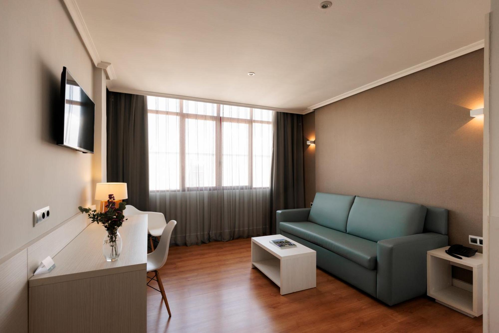 Hotel Pax Guadalajara Bagian luar foto